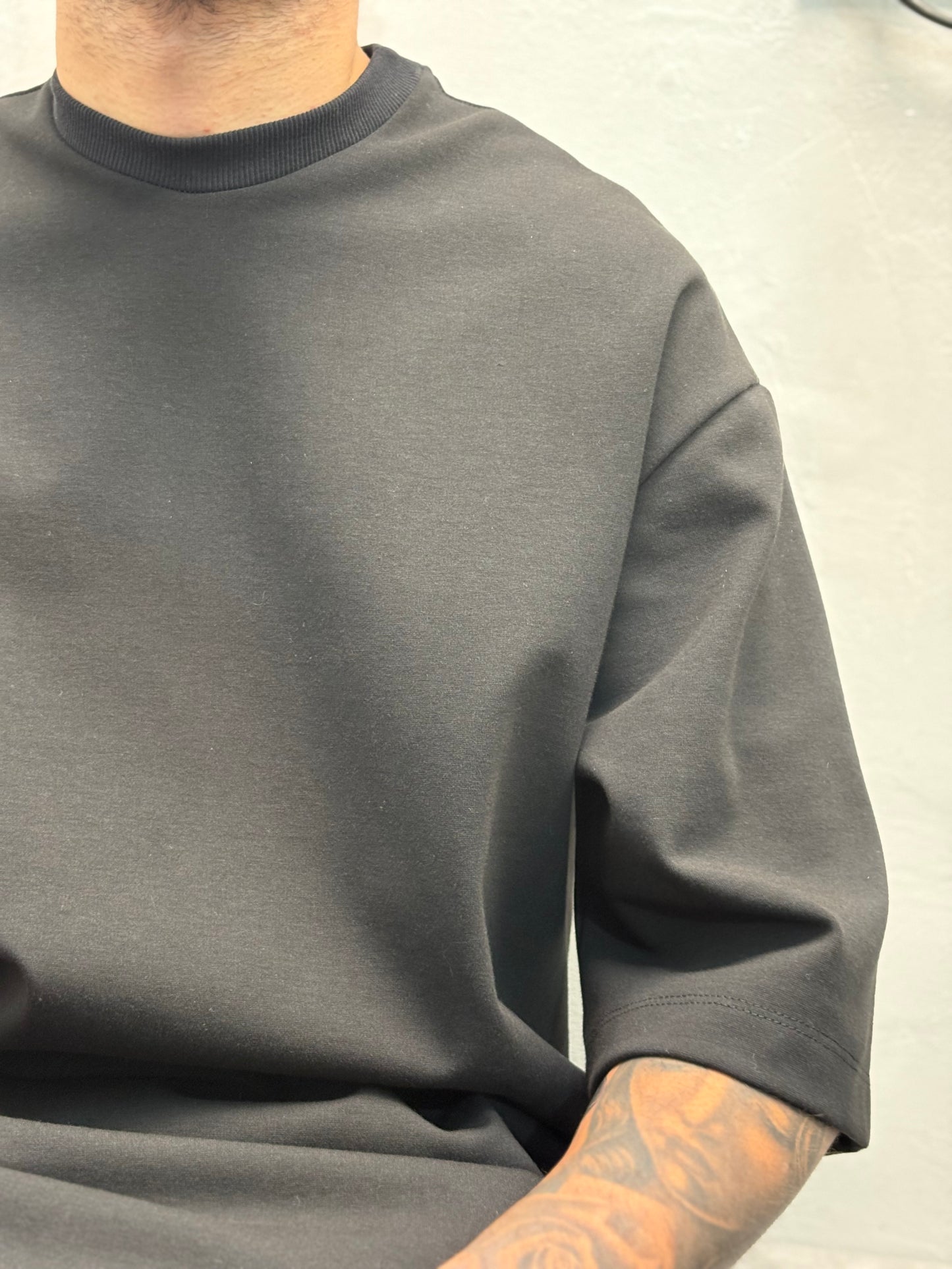 Maglietta oversize sartoriale