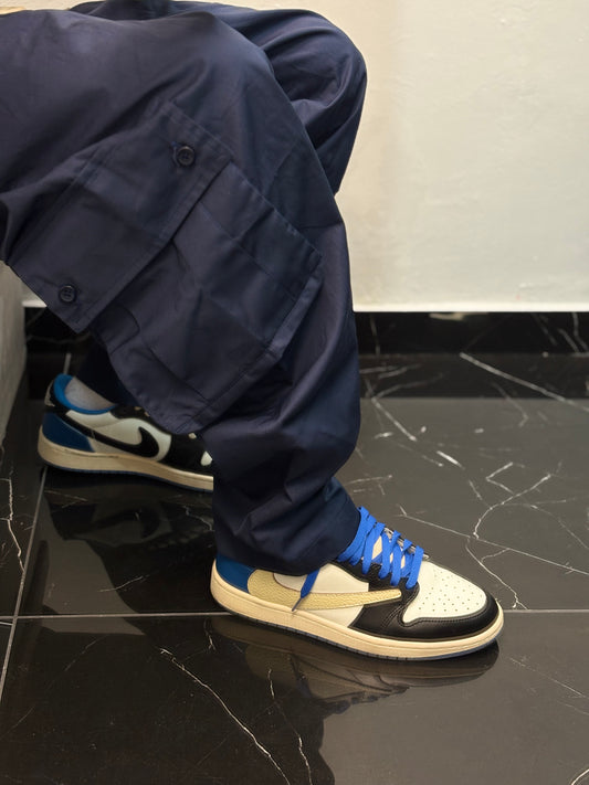 Pantalone sartoriale cargo blu navy