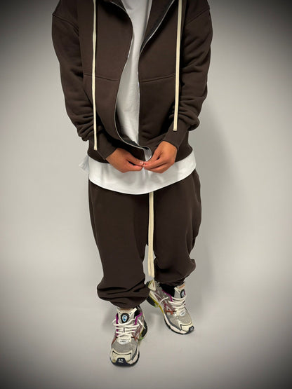 tuta marrone oversize