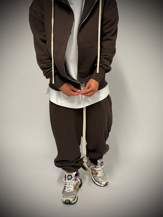 tuta marrone oversize