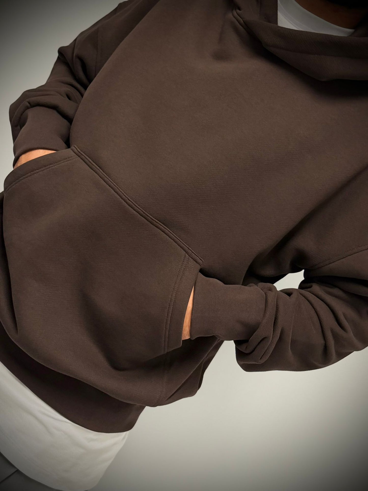 felpa marrone oversize