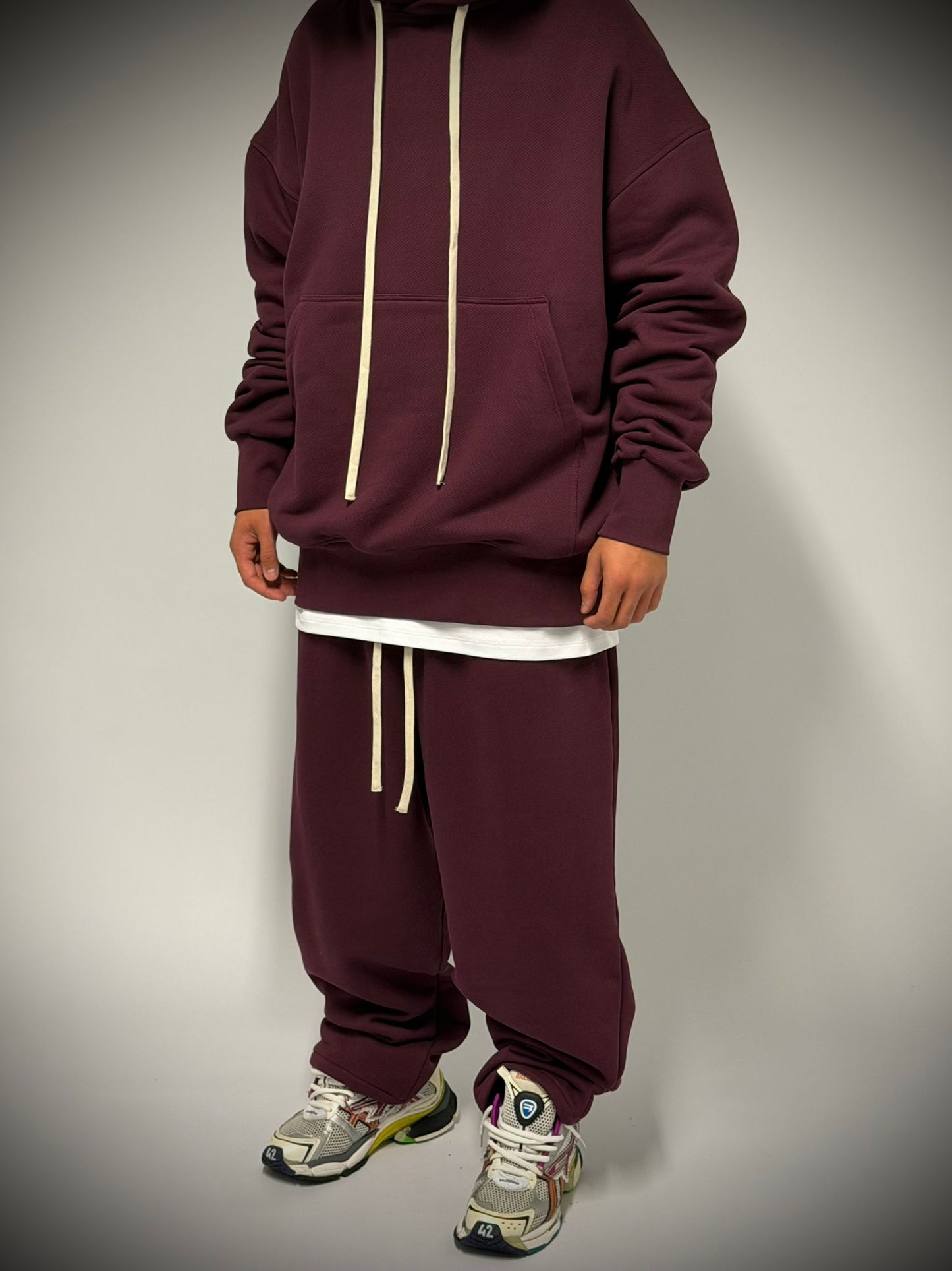 tuta bordeaux fondo ampio