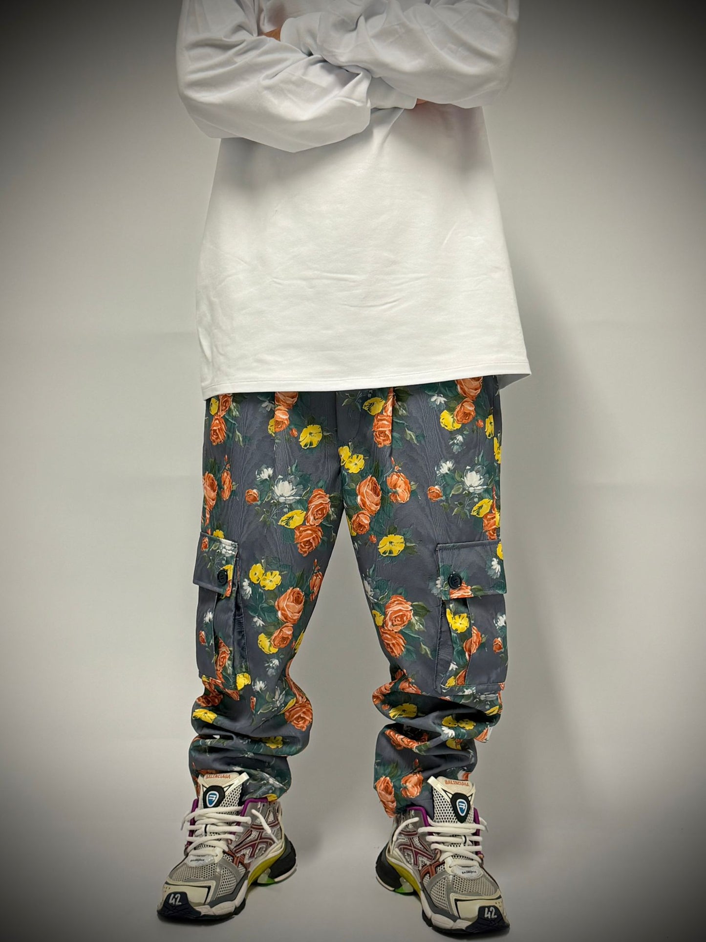 pantalone fiorato oversize
