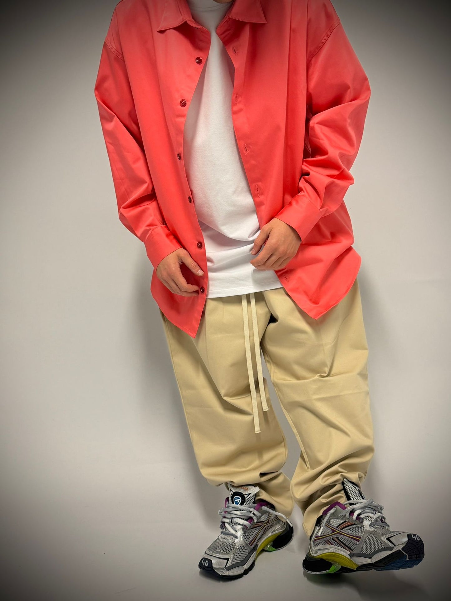 pantalone beige chiaro